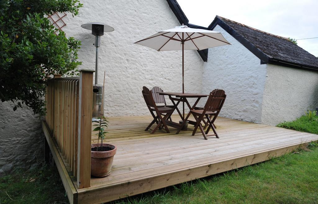 Rose Farm Bed and Breakfast Honiton Exteriör bild